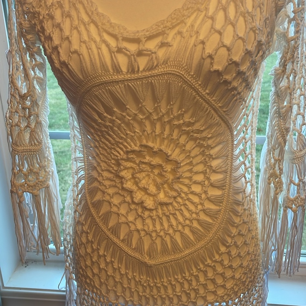 Bathing suit cover - Picture 2 of 6